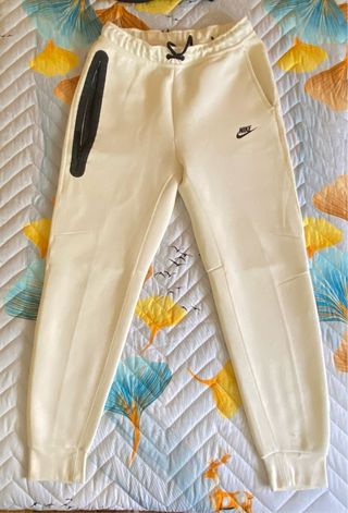 Nike sportswear Tech Fleece Beige