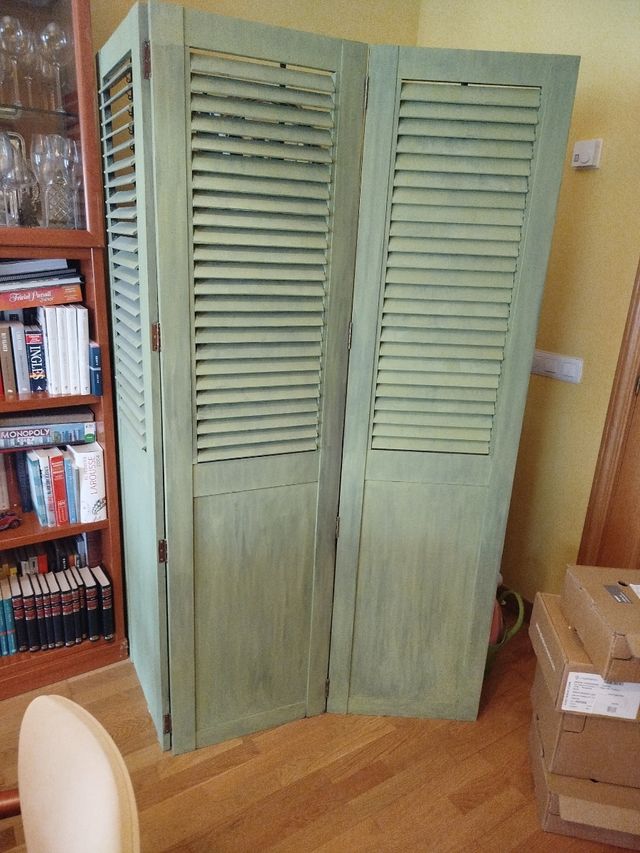 Paravento in legno massello verde. Misura 183 di altezza