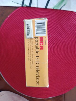 Televisor Portátil LCD RCA L2200BC Vintage