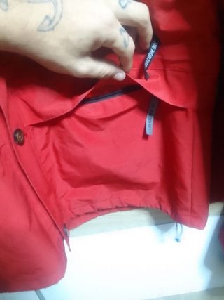Chaqueta The North Face roja
