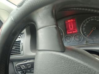 Volkswagen Touran 2010