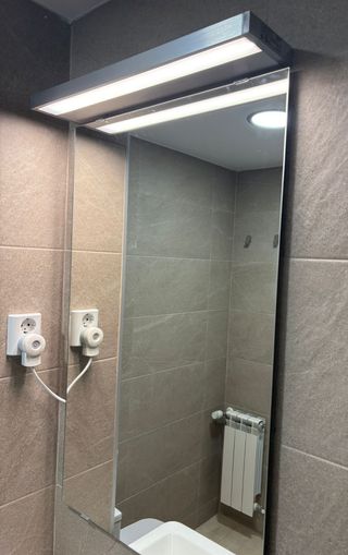Luz LED para espejo de baño