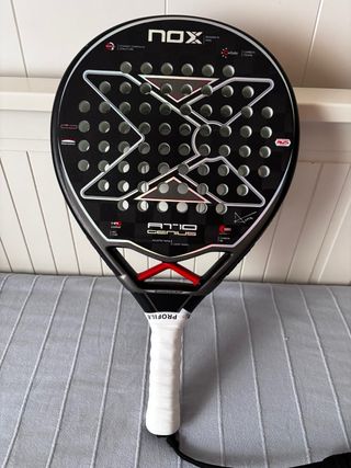 Pala NOX AT10 Genius 18K 2023