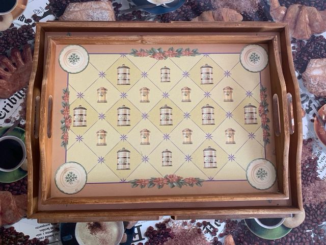 Bandejas auxiliares de madera