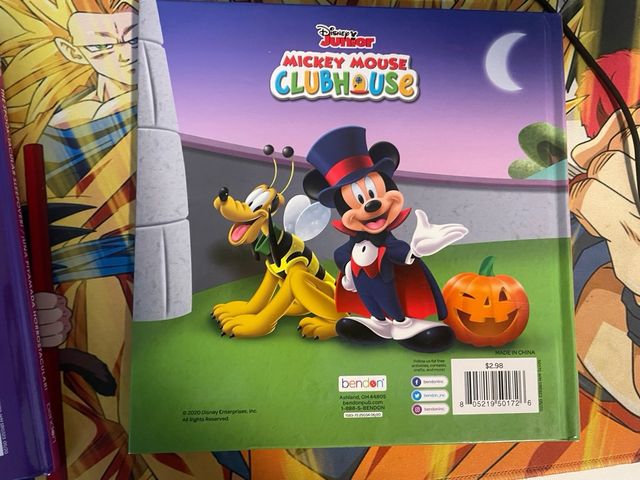 2 libros en inglés para niños y 2 de regalo