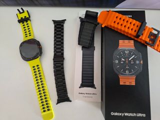 Samsung Galaxy Watch Ultra seminario.