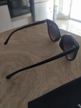 Occhiali da sole NAJ-OLEARI neri e marroni