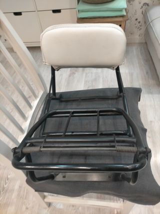 Vespa PX Blanco Costuras Negras y respaldo