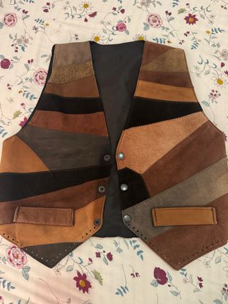 Chaleco patchwork cuero