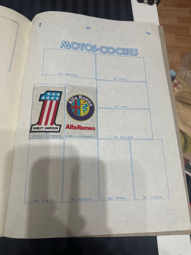 Álbum de cromos Pegatinas