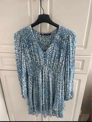 Vestido Zara estampado azul y blanco