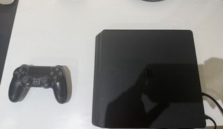 Consola PS4 Slim 500GB Negra