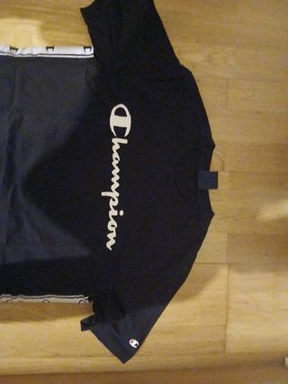Camiseta Champion Negra