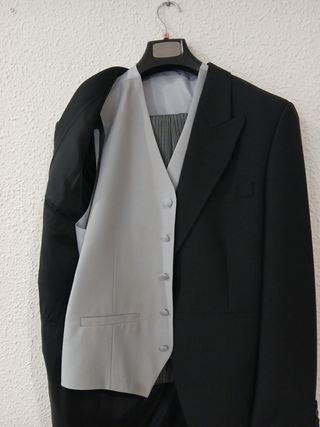 Traje completo negro
