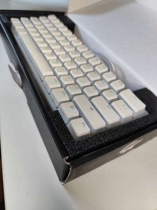 Teclado Mecánico 60% (En Caja)