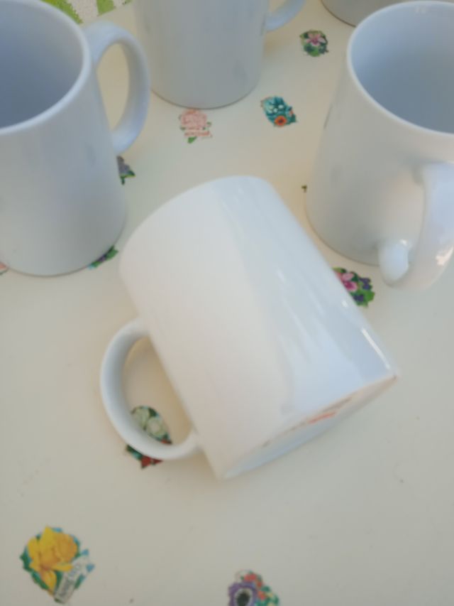 Set di 6 tazze in ceramica bianca