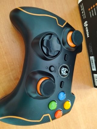 Mando Gaming KROM Khensu Pro Gaming Wireless Gamep
