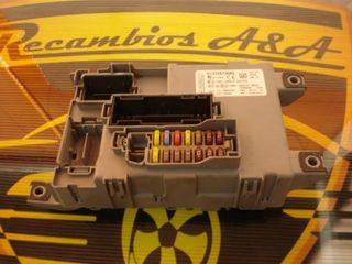 BSI Caja de fusibles CITROEN 01372879080