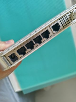 Router NETGEAR senza caricatore