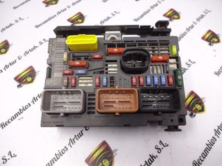 BSM Caja de fusibles Citroen Peugeot 9675877080  BSM-R01-00