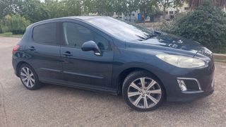 Peugeot 308 2012