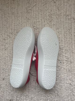 Zapatillas Victoria Rojas