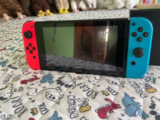 Nintendo Switch Azul y Rojo