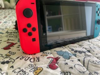 Nintendo Switch Azul y Rojo