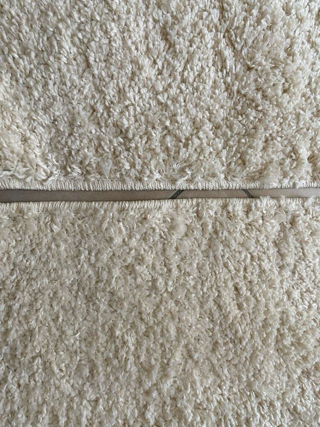 Tappeti beige in tessuto