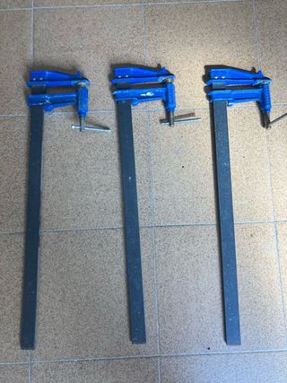 3 Gatos de carpintería