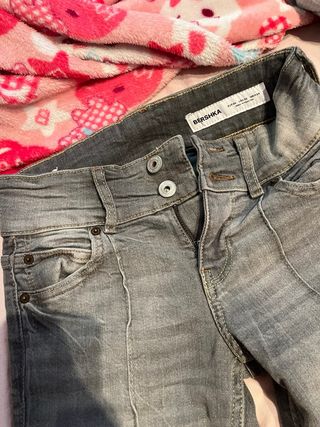 Pantalón bootcut Bershka gris talla XS