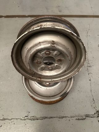 Llantas SEAT 600 (4 unidades)