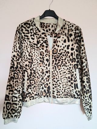 Cazadora bomber animal print