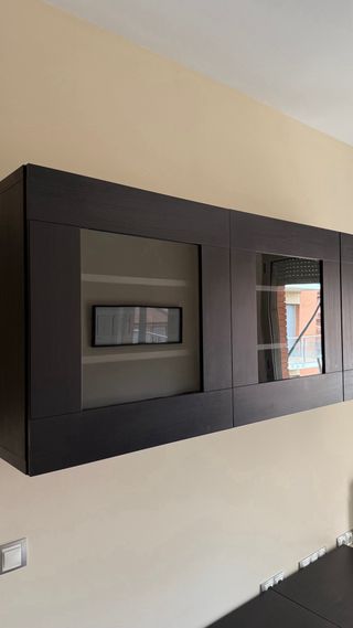 Mueble TV y Vitrina IKEA Madera y Cristal