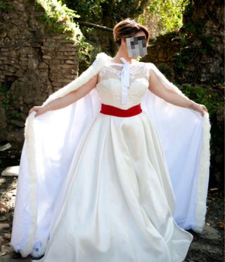 Vestido de novia corte A talla 46 (arreglado)