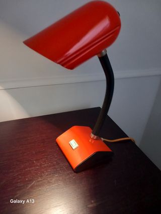 Lampada da tavolo vintage arancione