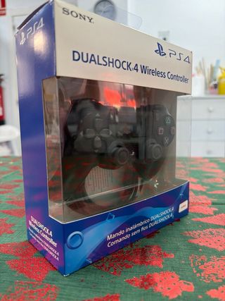 Mando DualShock 4 Inalámbrico PS4 Jet Black
