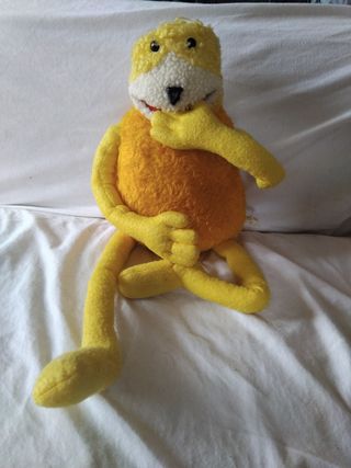 Peluche Straus Amarillo