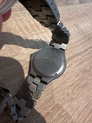 Reloj Tissot Titanium 200M Negro/Plata