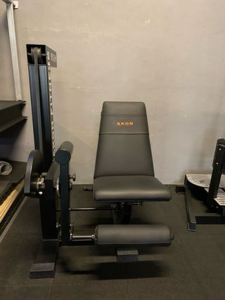 Máquina Dual Extensión Cuádriceps/Femoral tumbado