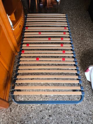 Somier 90x190 con colchón viscoelástico usado