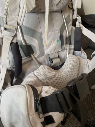 Mochila Trekking viaje mochilero Quechua 80 L