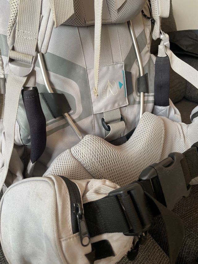 Zaino da trekking Quechua 80 L