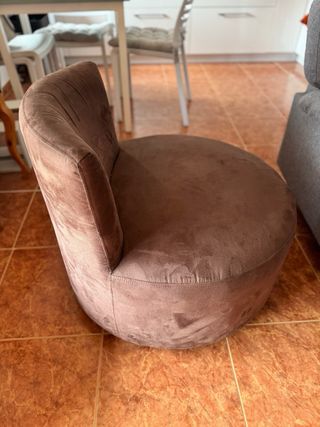 Sillón giratorio marrón terciopelo