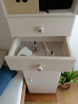 Armario estrecho mueble baño