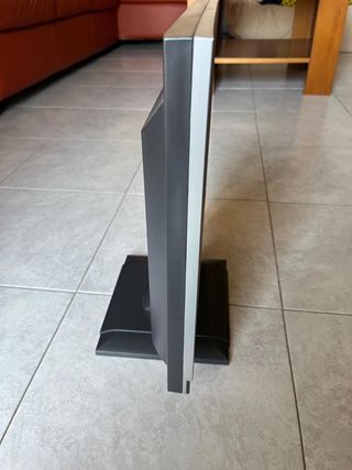 Monitor Hyundai L70S+