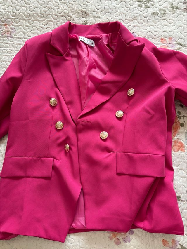 Blazer KOKER rosa fucsia botones dorados