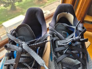 Brooks Launch 10 Scarpe Running Taglia 42.5 Grigio