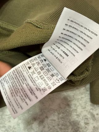 Sudadera Carhartt verde militar
