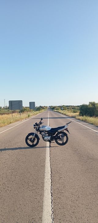 Yamaha YBR 125